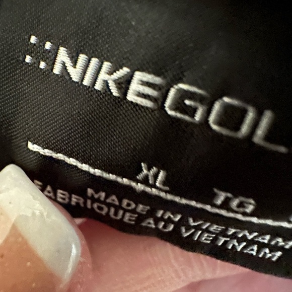 💙3/$20 Nike Black Jacket with Pinehurst Logo - Picture 5 of 6